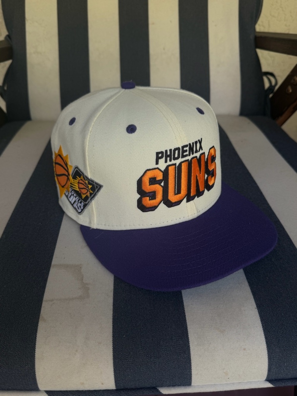 New Era Phoenix Suns White & Purple Snapback Hat